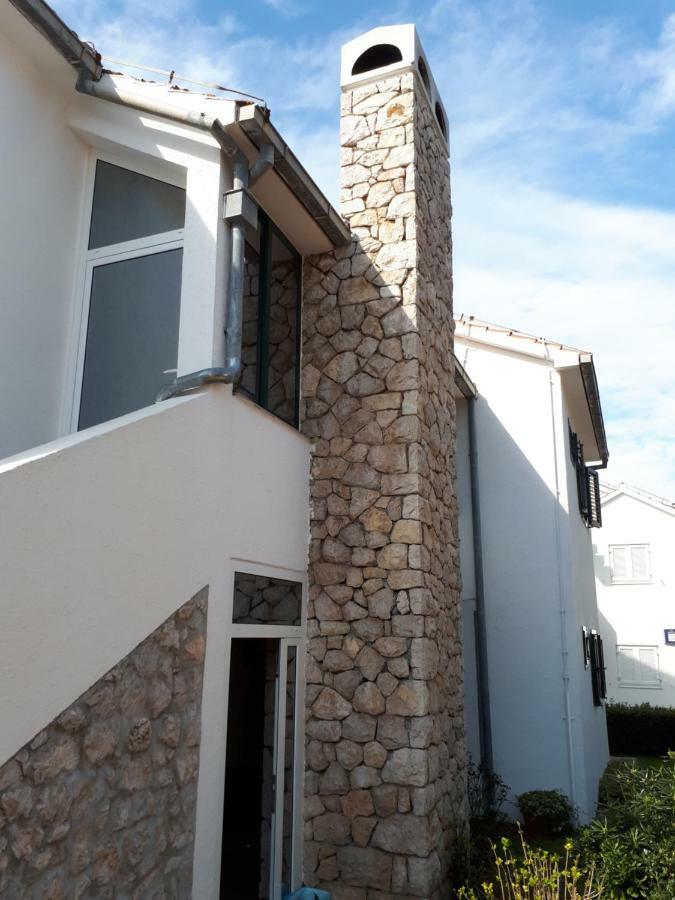 Villa Iris 希贝尼克 外观 照片
